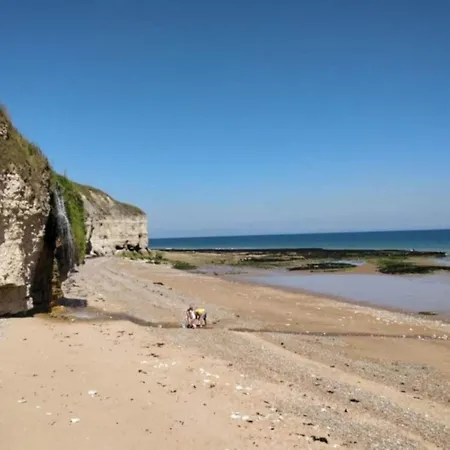 Casa vacanze Holiday Home Near Bayeux & North Sea Beach, Cleaning Included *
